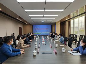 泰州市政協副主席劉漢秋蒞臨我司開展“智改數轉”專題調研