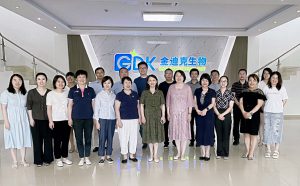 省藥監局、省不良反應監測中心等領導專家組蒞臨我司調研藥物警戒工作的開展情況